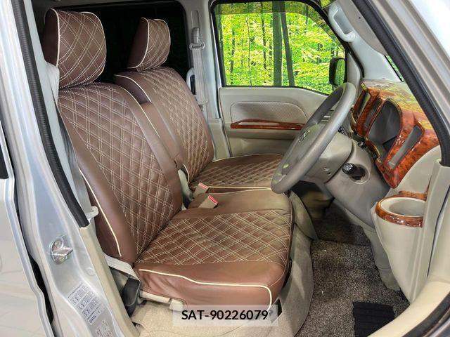 Nissan CLIPPER RIO 2015-08 7456535-7