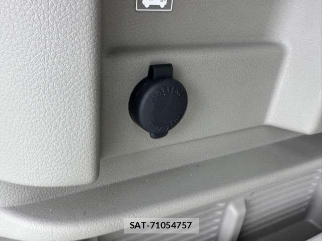 Nissan CLIPPER RIO 2023-06 7726810-10