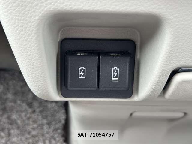 Nissan CLIPPER RIO 2023-06 7726810-18