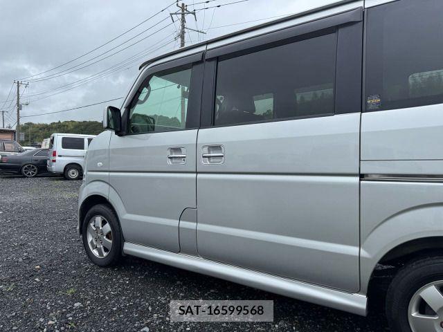 Nissan CLIPPER RIO 2014-06 7726815-4