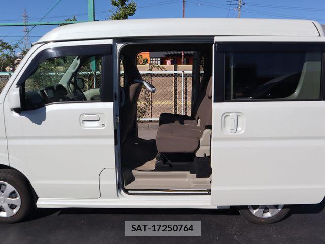 Nissan CLIPPER RIO 2021-04 8367918-11