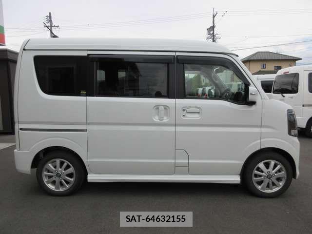 Nissan CLIPPER RIO 2025-03 8367913-3