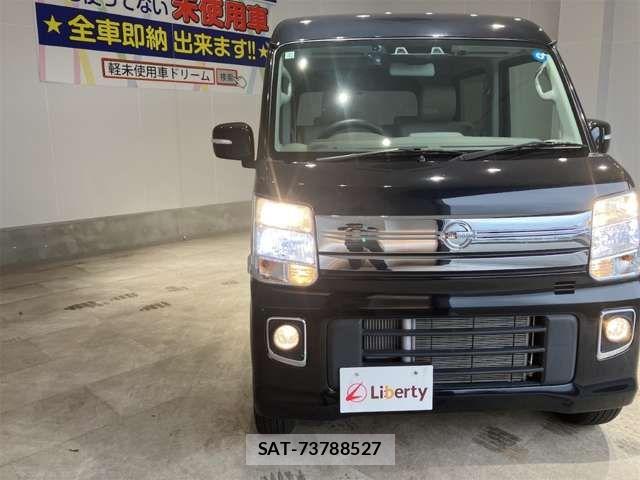 Nissan CLIPPER RIO 2024-02 8367915-17