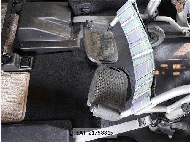 Nissan CLIPPER RIO 2018-02 8458125-10