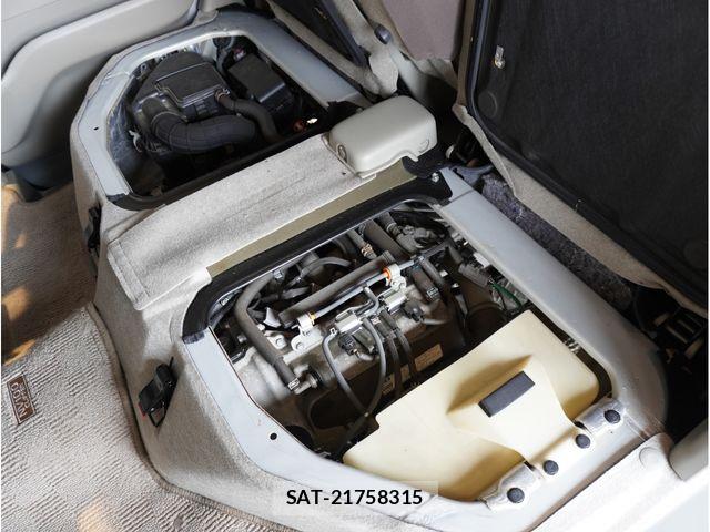 Nissan CLIPPER RIO 2018-02 8458125-27