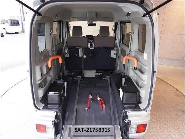 Nissan CLIPPER RIO 2018-02 8458125-5
