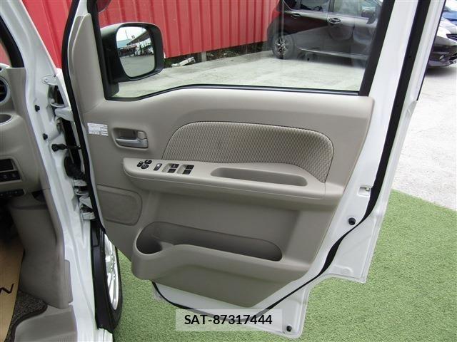Nissan CLIPPER RIO 2023-08 8881363-18