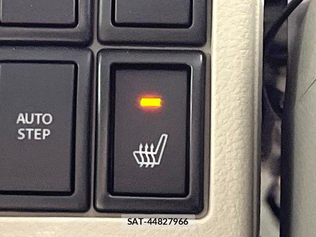 Nissan CLIPPER RIO 2023-11 8881364-6