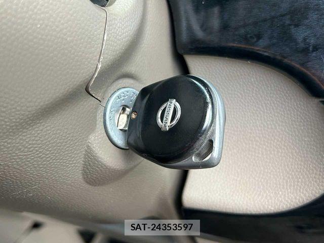 Nissan CLIPPER RIO 2013-12 8884113-15