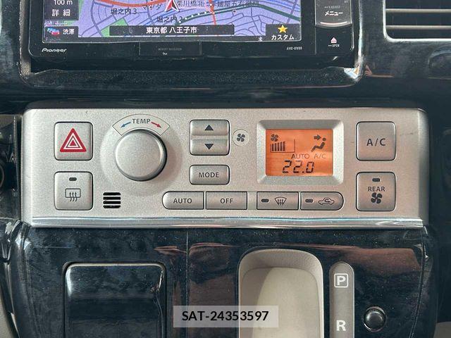 Nissan CLIPPER RIO 2013-12 8884113-8