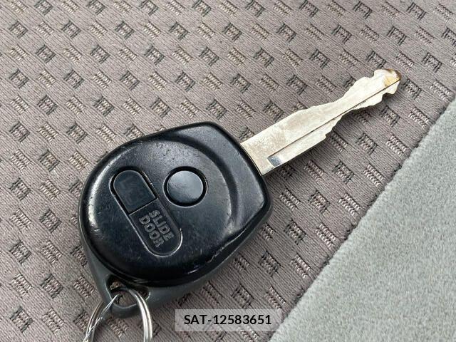 Nissan CLIPPER RIO 2014-05 1286564-15