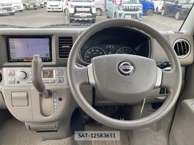 Nissan CLIPPER RIO 2014-05 1286564-6