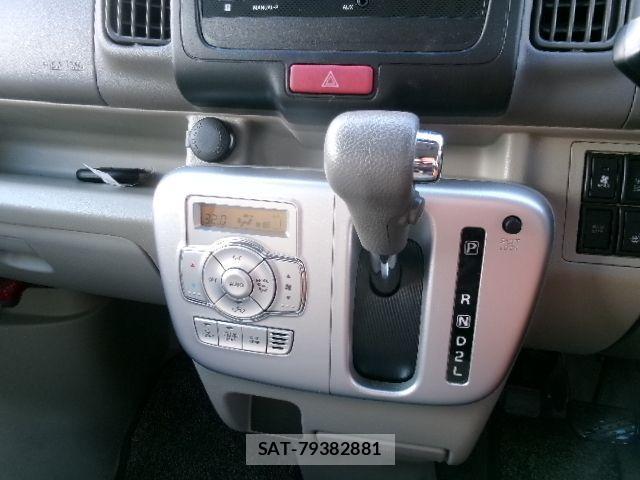 Nissan CLIPPER RIO 2020-07 2100408-13