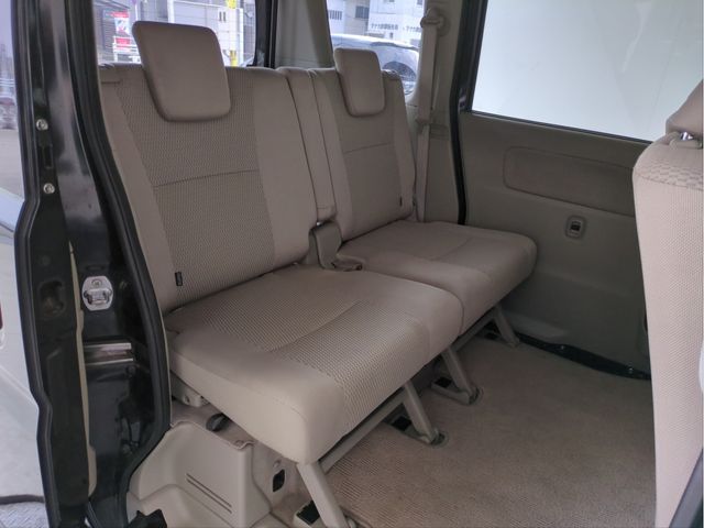 Nissan CLIPPER RIO 2018-04 3678975-27