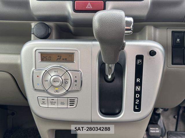 Nissan CLIPPER RIO 2015-08 3908455-18