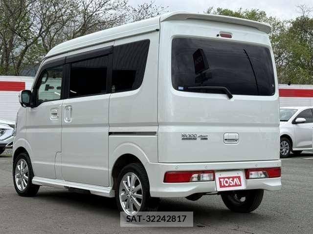 Nissan CLIPPER RIO 2019-09 6816379-24