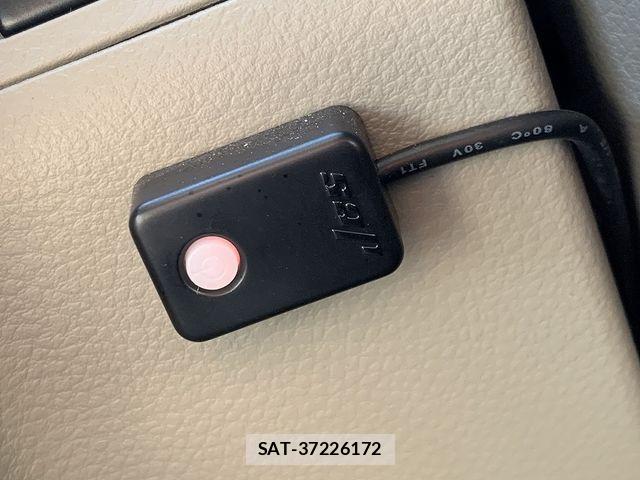 Nissan CLIPPER RIO 2024-02 6910709-12