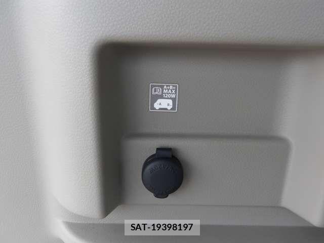 Nissan CLIPPER RIO 2022-09 7329089-19