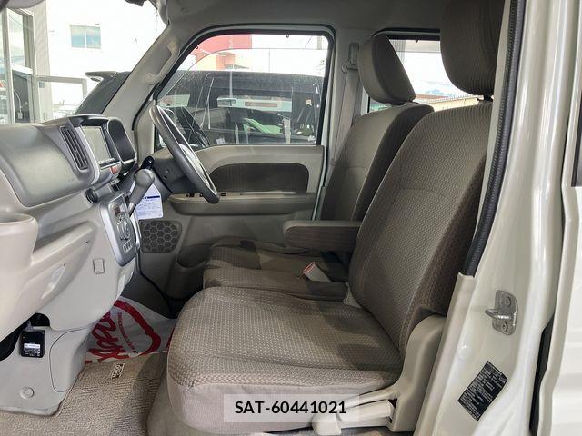 Nissan CLIPPER RIO 2021-01 7393402-29