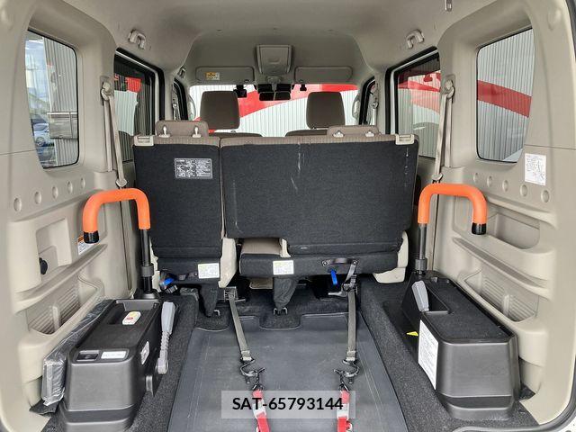 Nissan CLIPPER RIO 2021-01 7393395-11