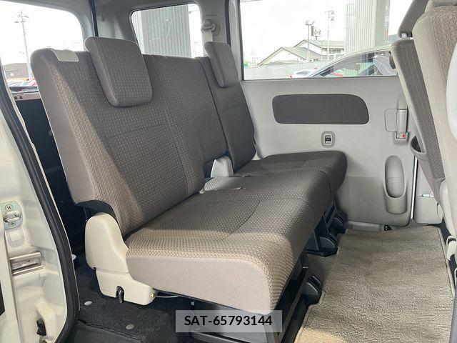 Nissan CLIPPER RIO 2021-01 7393395-15
