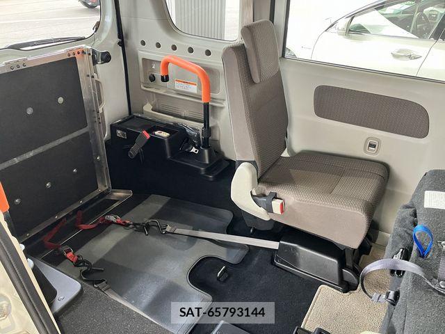 Nissan CLIPPER RIO 2021-01 7393395-17