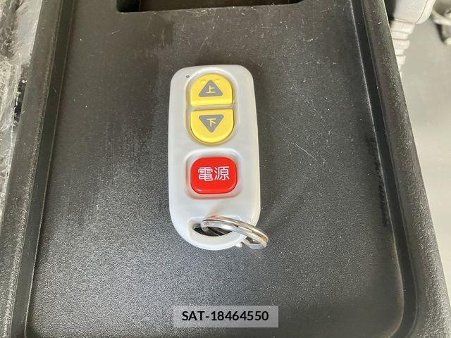 Nissan CLIPPER RIO 2021-01 7393401-13