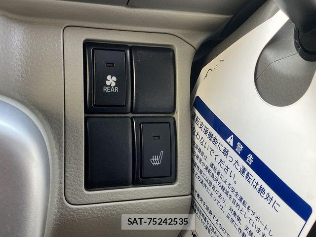 Nissan CLIPPER RIO 2021-01 7726818-21