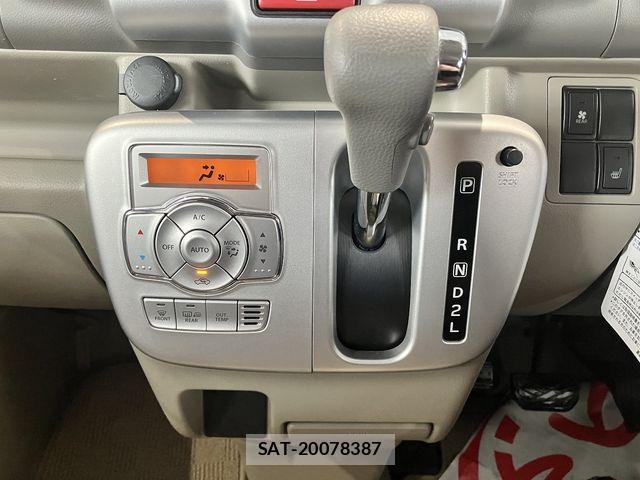 Nissan CLIPPER RIO 2021-02 7726822-27