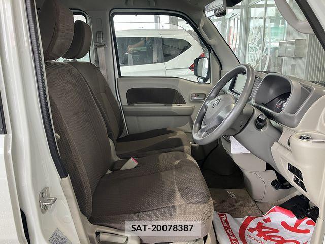 Nissan CLIPPER RIO 2021-02 7726822-28