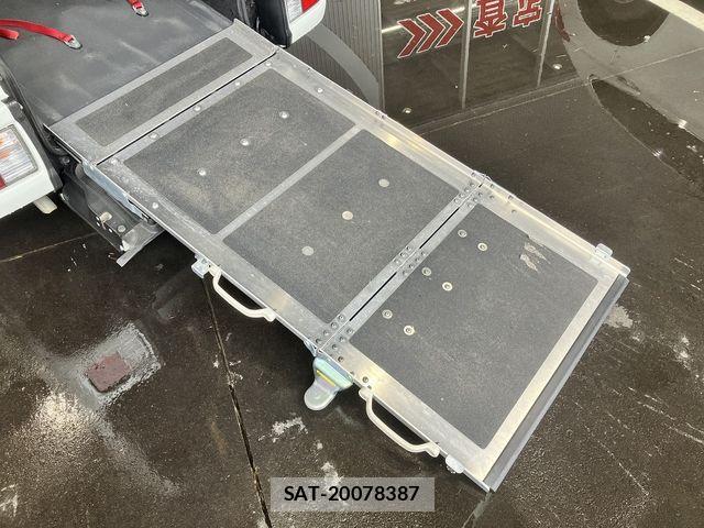 Nissan CLIPPER RIO 2021-02 7726822-8