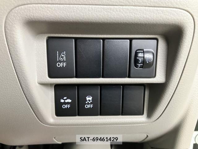 Nissan CLIPPER RIO 2021-01 7726819-20