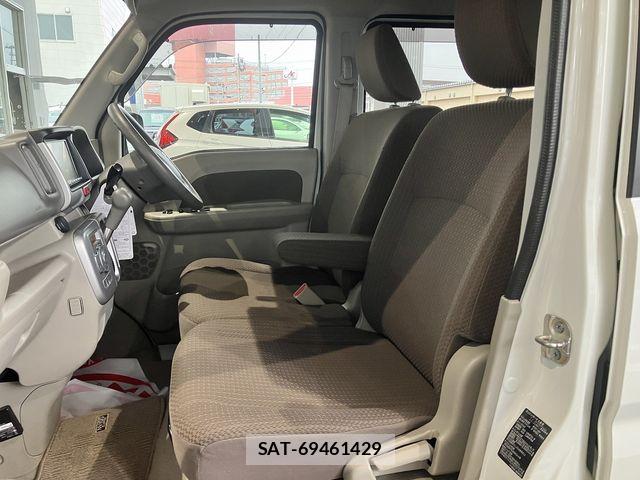 Nissan CLIPPER RIO 2021-01 7726819-29