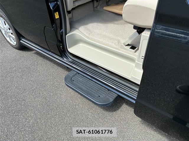 Nissan CLIPPER RIO 2022-12 8797017-17