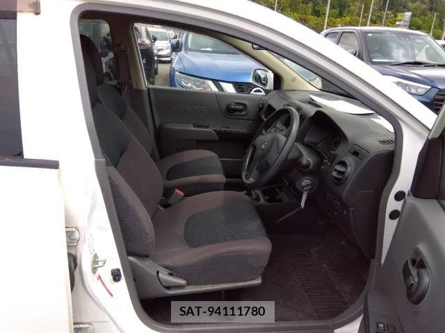Nissan NV150 AD 2018 1045881-1
