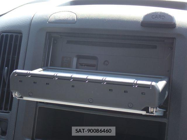 Nissan NV150 AD 2021-04 1332446-5