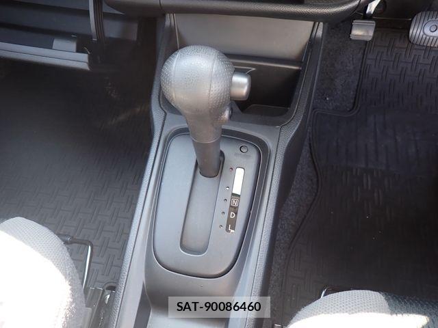 Nissan NV150 AD 2021-04 1332446-8