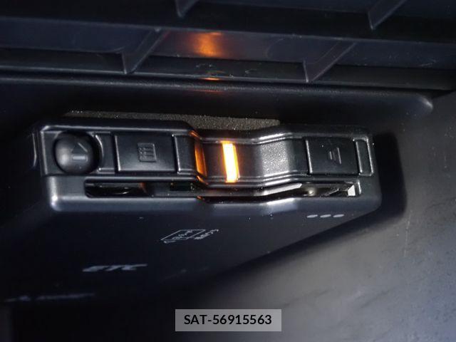 Nissan NV150 AD 2020-12 3908458-11