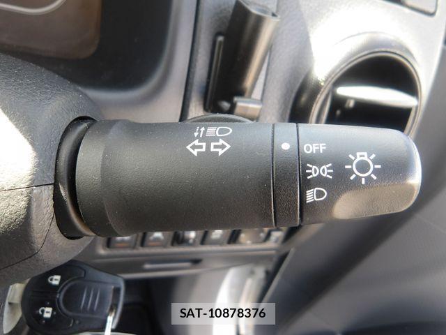 Nissan NV150 AD 2021-03 4756493-12