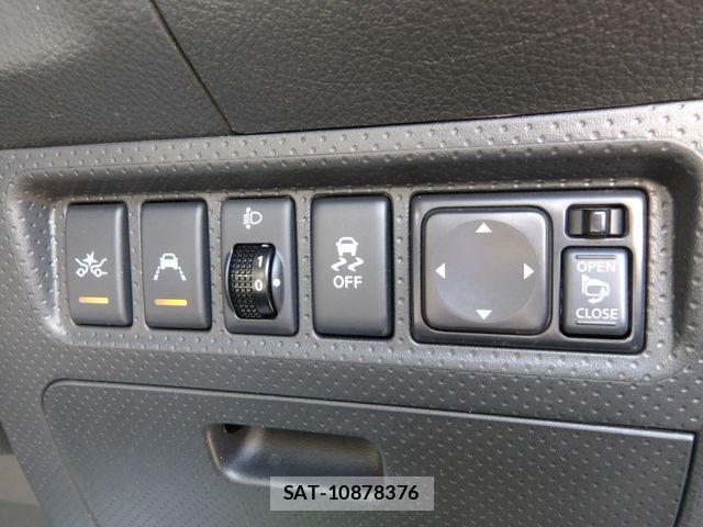 Nissan NV150 AD 2021-03 4756493-6