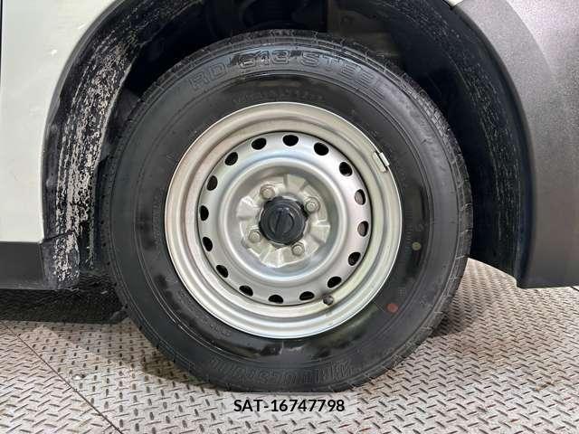 Nissan NV150 AD 2021-02 6015302-25