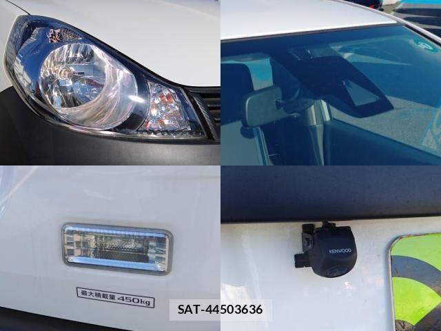 Nissan NV150 AD 2018-10 6501566-3