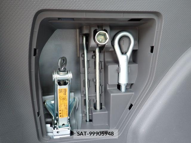 Nissan NV150 AD 2018-11 6613934-18