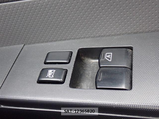 Nissan NV150 AD 2021-03 6642137-18