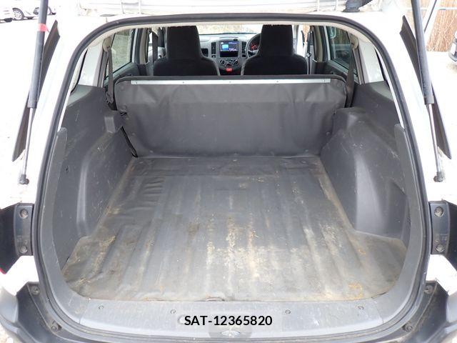 Nissan NV150 AD 2021-03 6642137-21