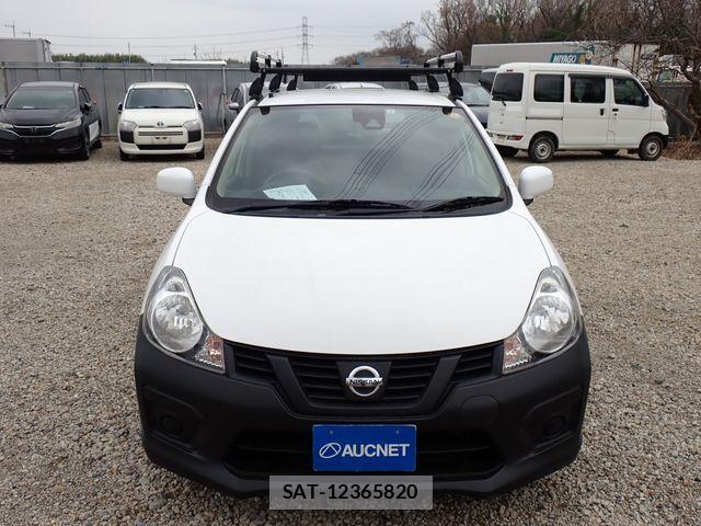 Nissan NV150 AD 2021-03 6642137-4