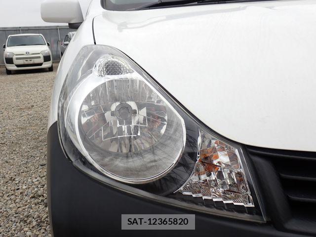 Nissan NV150 AD 2021-03 6642137-8