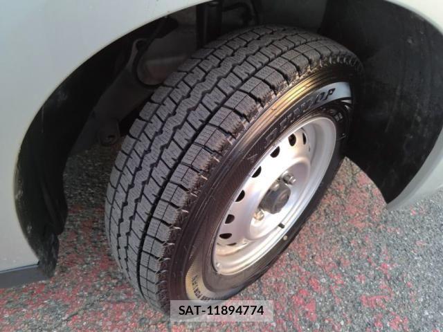 Nissan NV150 AD 2018-12 6673044-27