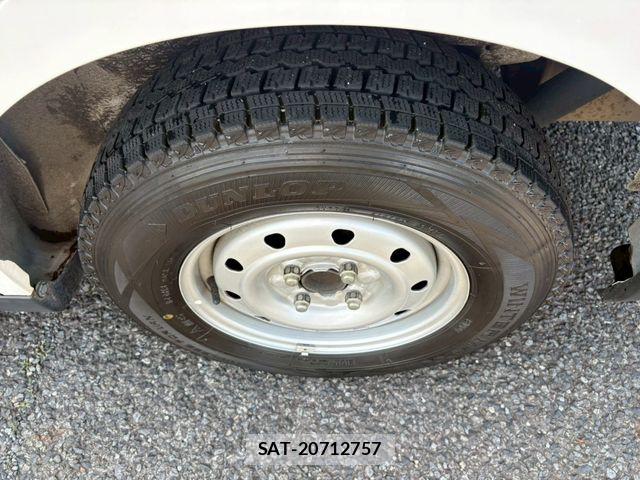 Nissan NV150 AD 2018-07 6673045-10