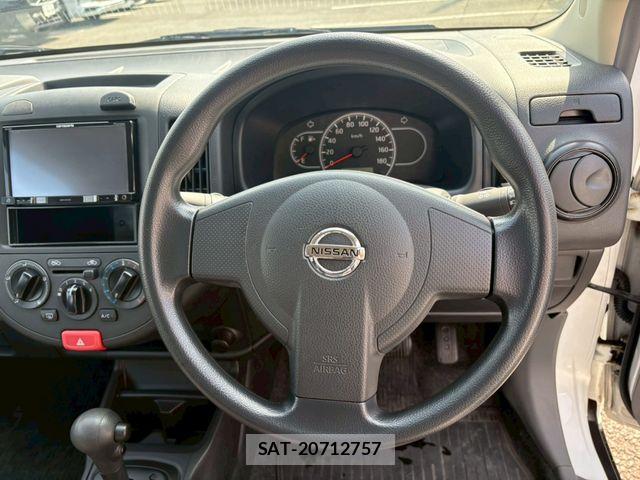 Nissan NV150 AD 2018-07 6673045-19
